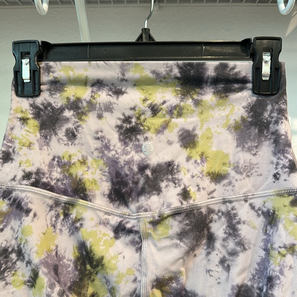 Lululemon Set, Top size 10, Bottoms size 6 - Picture 5 of 7